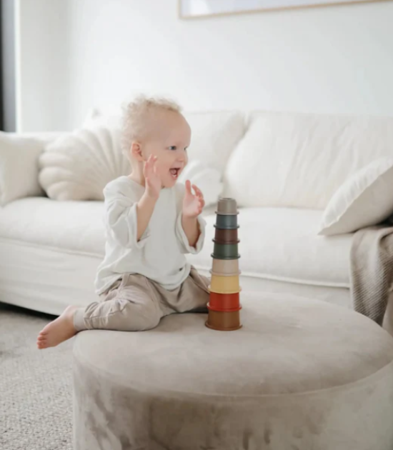 Jouet de tasses empilables - Rétro