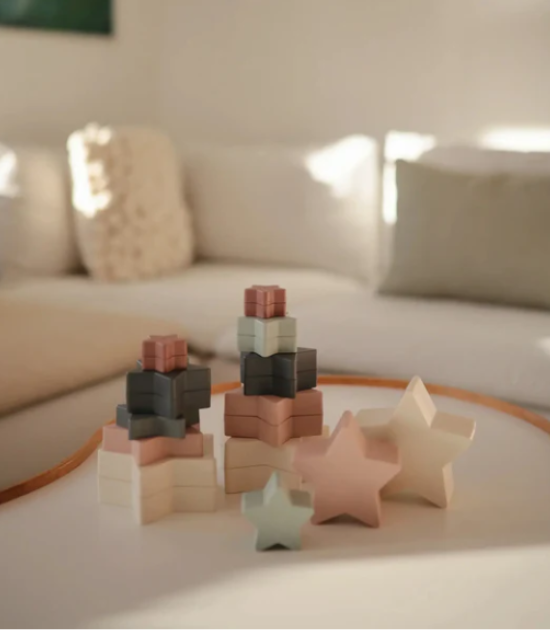 Jouet d'étoiles gigognes