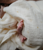 Couverture d'emmaillotage en mousseline de coton biologique - Soleil