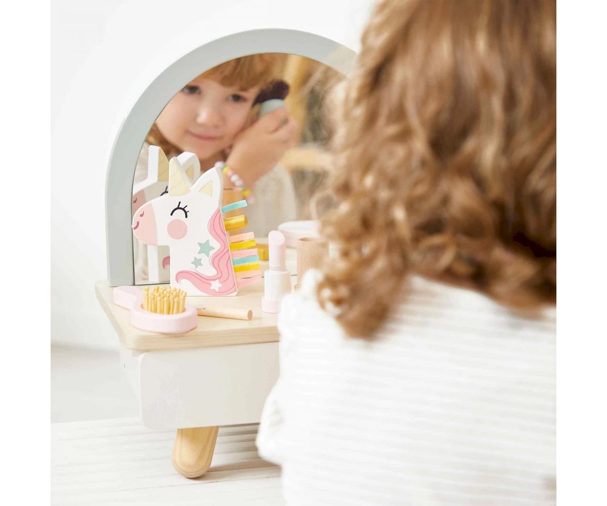 Coiffeuse Licorne en Bois et Accessoires