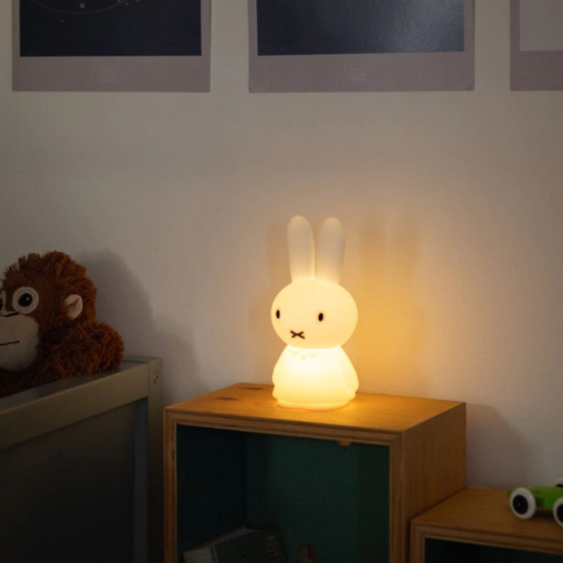Miffy Shines – Mr Maria